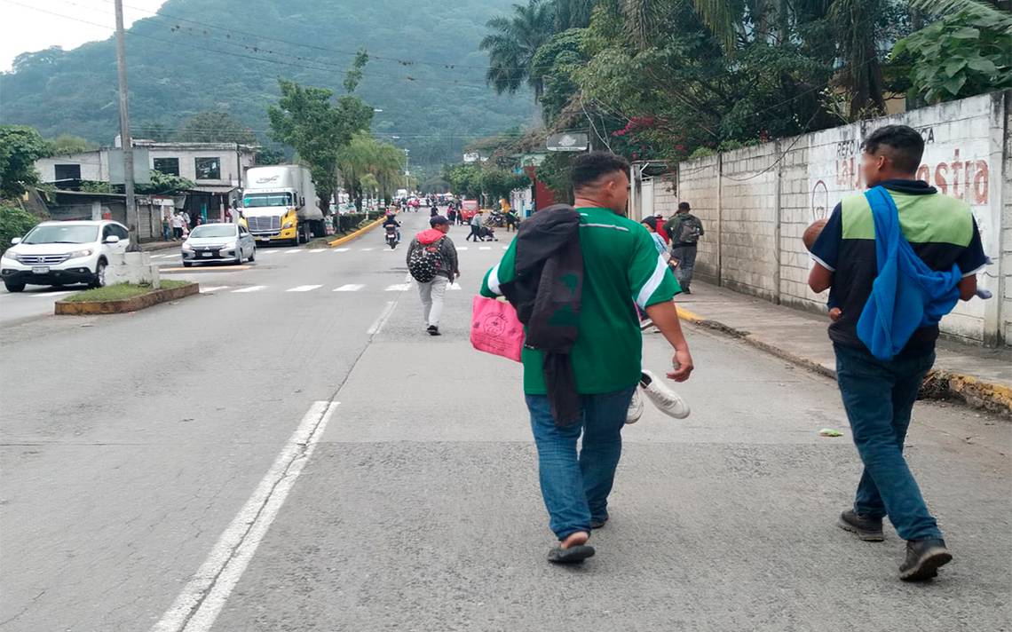 Caravana migrante sigue su paso de Veracruz a Puebla El Sol de